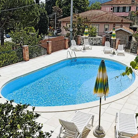 In Castellaro With Garden شقة Ranzo-Borgo